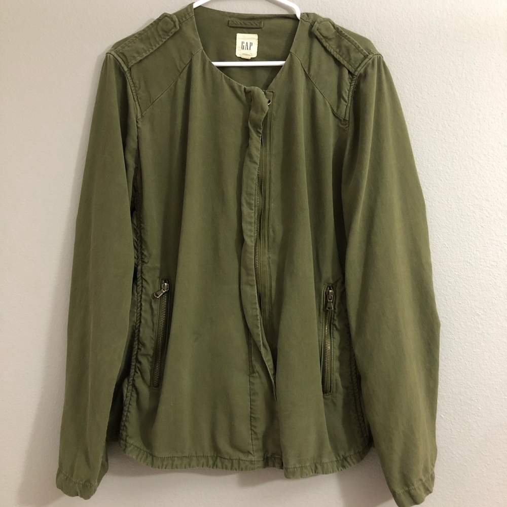 GAP army green jacket